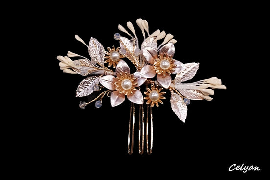 Peina Pequeña Ana Dorada 737