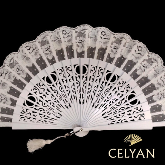 Abanico Calado Novia 650