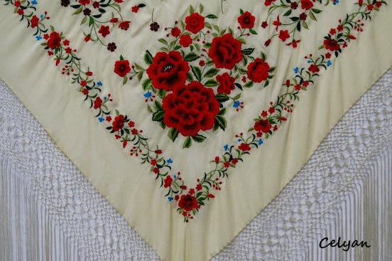 Mantón Bordado Máquina Marfil - Rojo