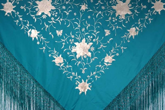 Mantón Bordado Máquina Turquesa