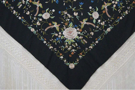 Mantón Bordado Pájaros Negro