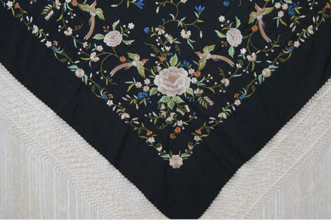 Mantón Bordado Pájaros Negro
