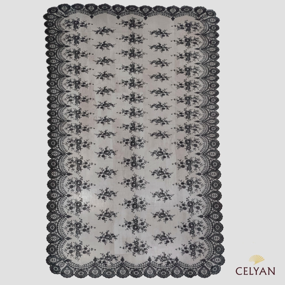 Mantilla Chantilly T 240