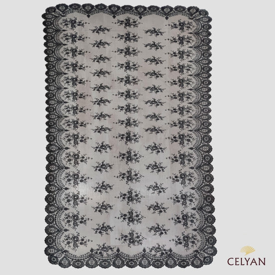 Mantilla Chantilly T 240