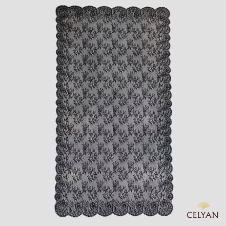 Mantilla Española Semiblonda P 96