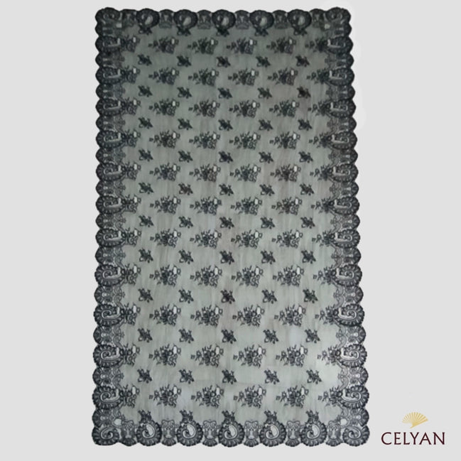 Mantilla Semi-Chantilly P 64