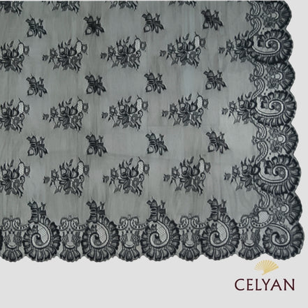 Mantilla Semi-Chantilly P 64