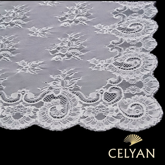 Mantilla Semi-Chantilly P 64