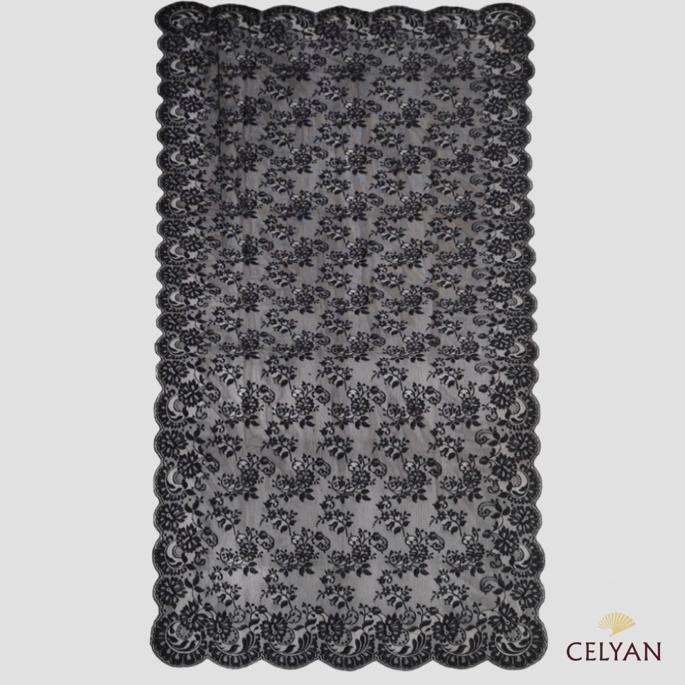 Mantilla Blonda P 444