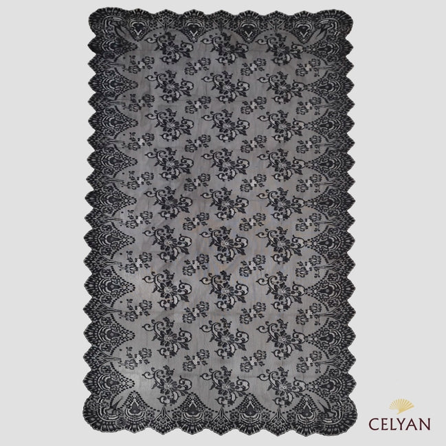 Mantilla Blonda P 66