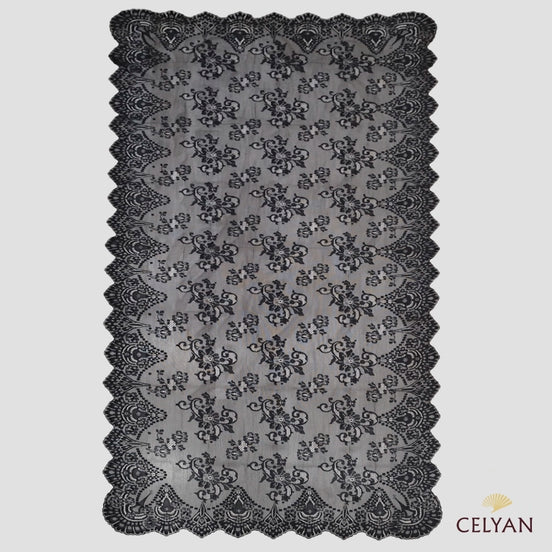 Mantilla Blonda P 66