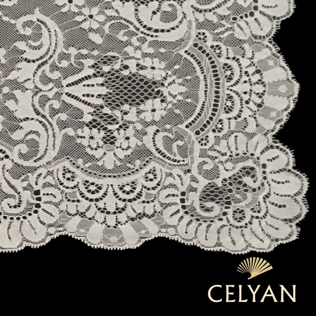 Mantilla Española Blonda V 15