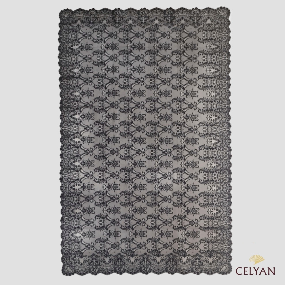 Mantilla Española Blonda V 15