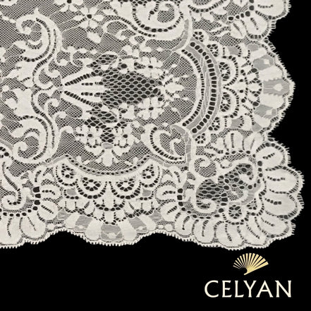Mantilla Española Blonda V 15