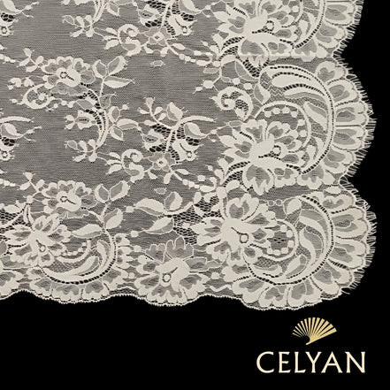 Mantilla Española Semiblonda P 96