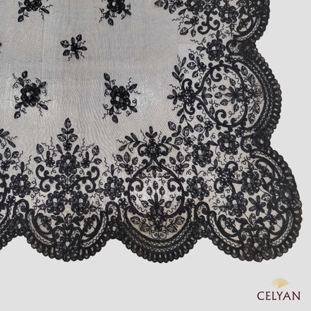 Mantilla Negra Chantilly A 9789.1