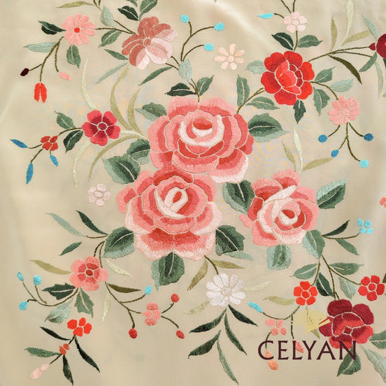 MantonManilaBordadoaManoG107Tierra1 - Celyan