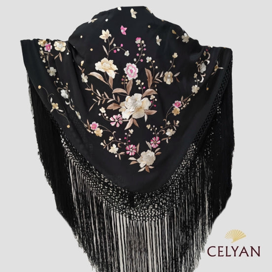 Mantón Manila Seda Bordado a Mano P 8130 