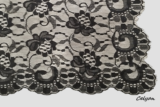 Mantilla Española O31A