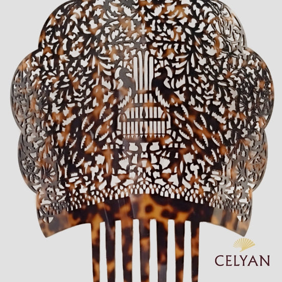 Peina Mantilla Pavo Real