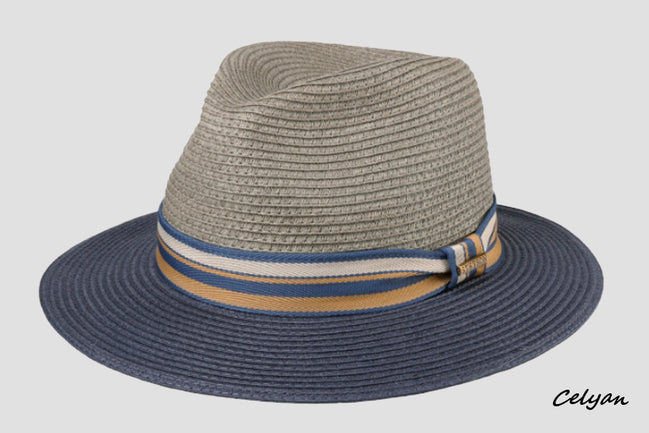 Traveller Toyo Stetson Azul